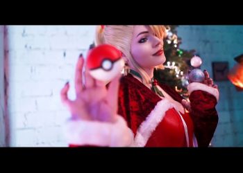 Santa Samus. Nintendo Cosplay!